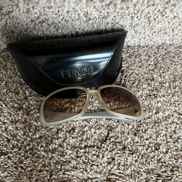 Fendi Women\'s Beige Sunglasses  FS 342 264 58 16 125 main image 8